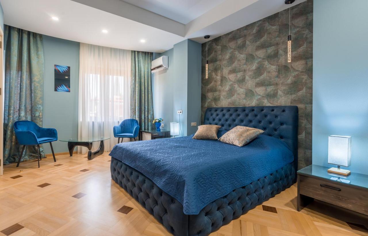 Constant Tbilisi Hotel Екстериор снимка