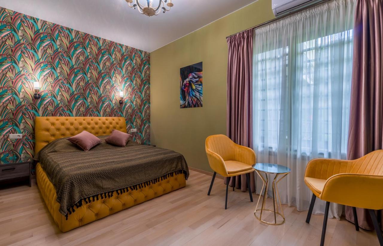 Constant Tbilisi Hotel Екстериор снимка