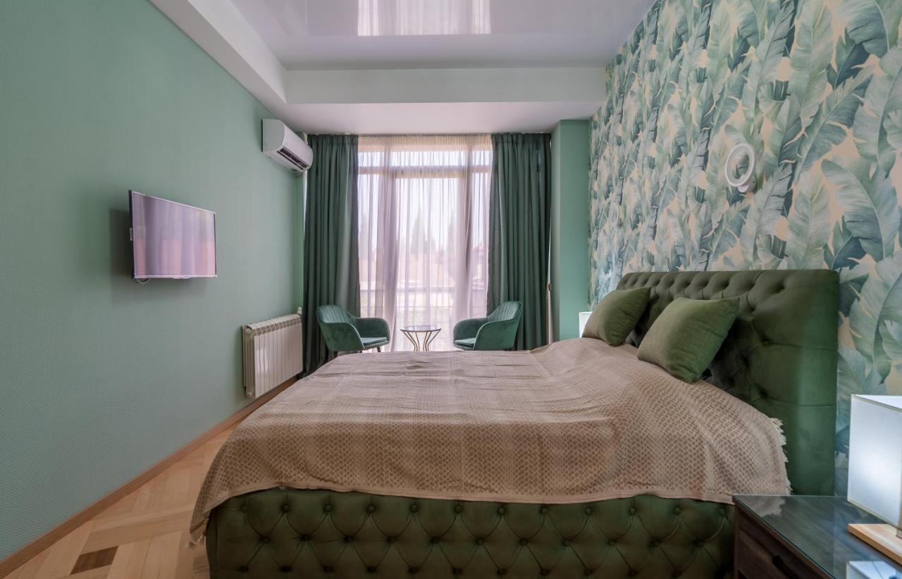 Constant Tbilisi Hotel Екстериор снимка