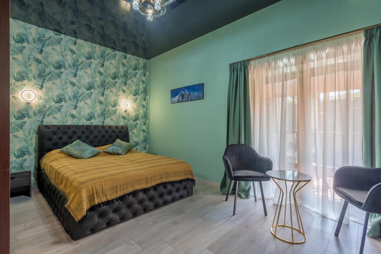 Constant Tbilisi Hotel Екстериор снимка