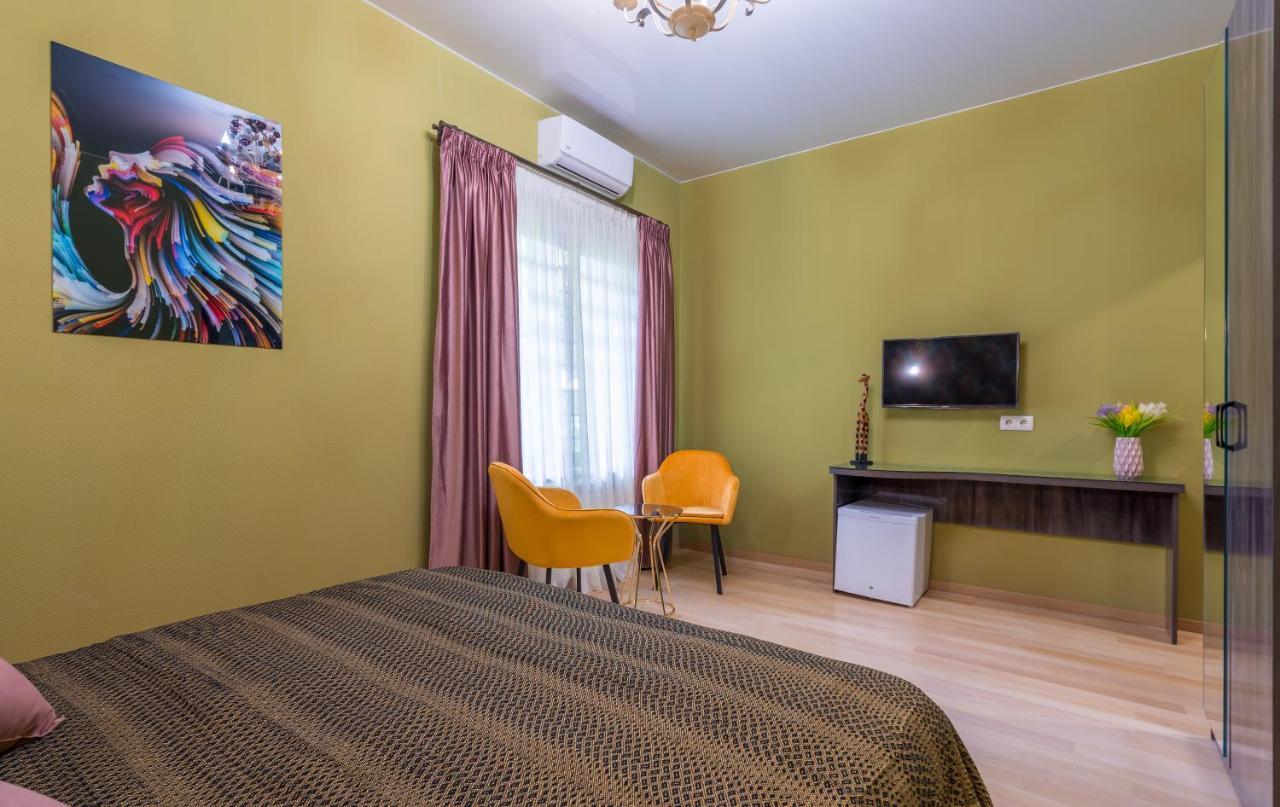 Constant Tbilisi Hotel Екстериор снимка