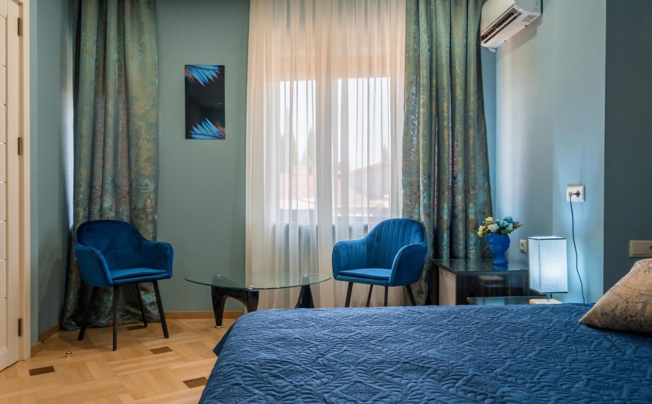 Constant Tbilisi Hotel Екстериор снимка